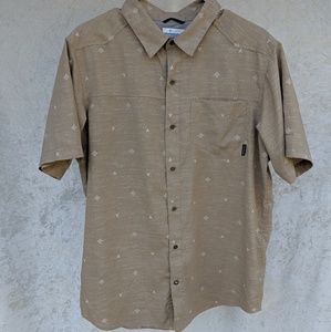 Columbia Lightweight omniwick casual/fishing shirt